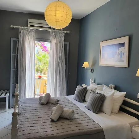 Nostos (adults Only) Hotel Kamari (Santorini)