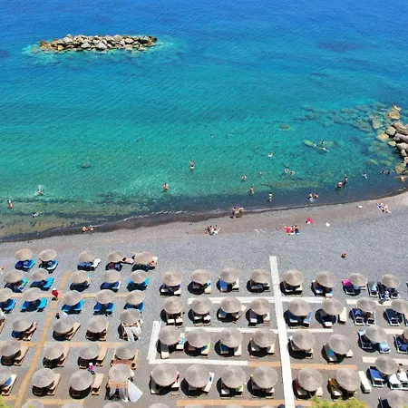Nostos (adults Only) Hotel Kamari (Santorini)